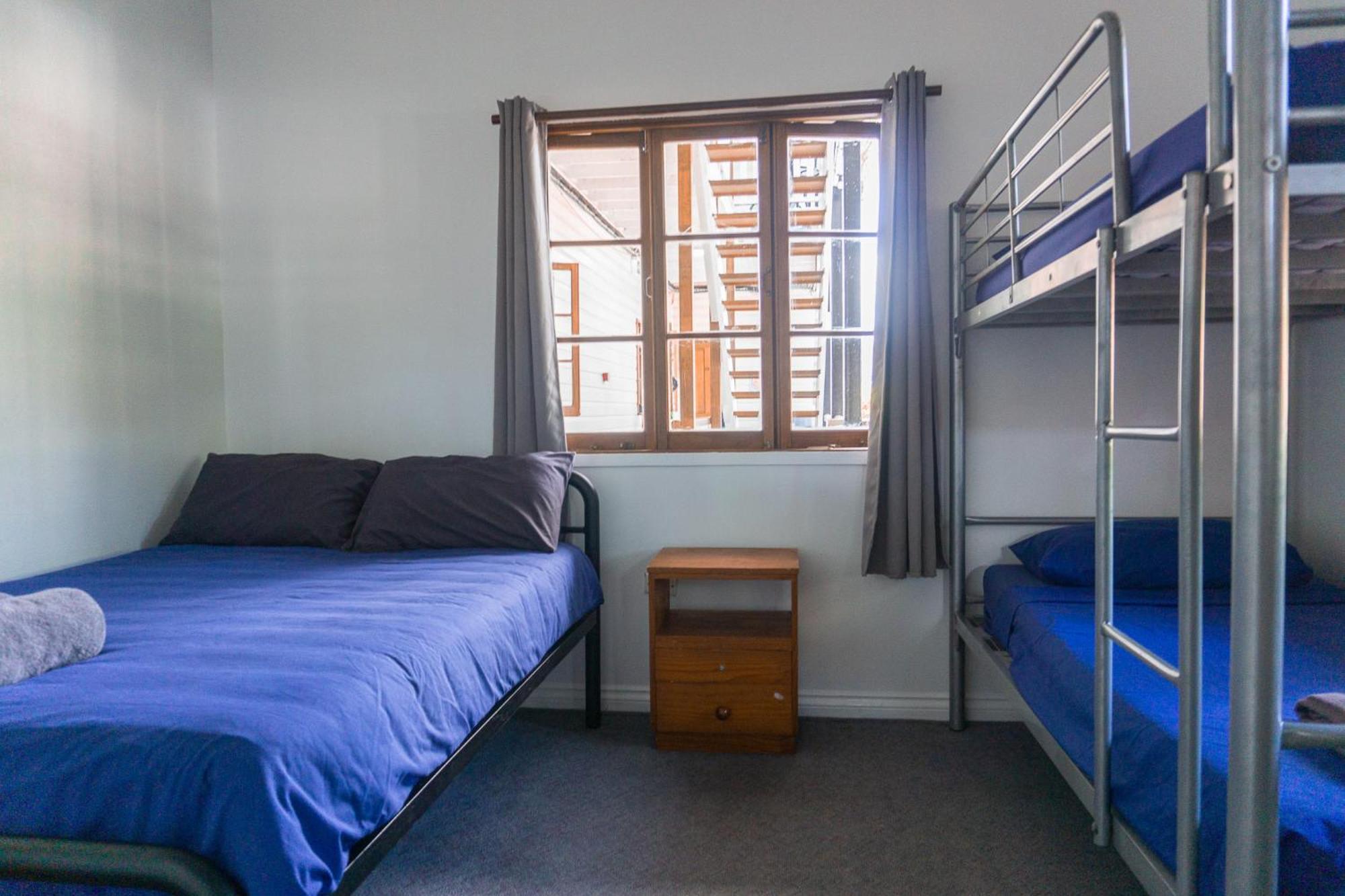Somewhere To Stay Backpackers Brisbane Bagian luar foto