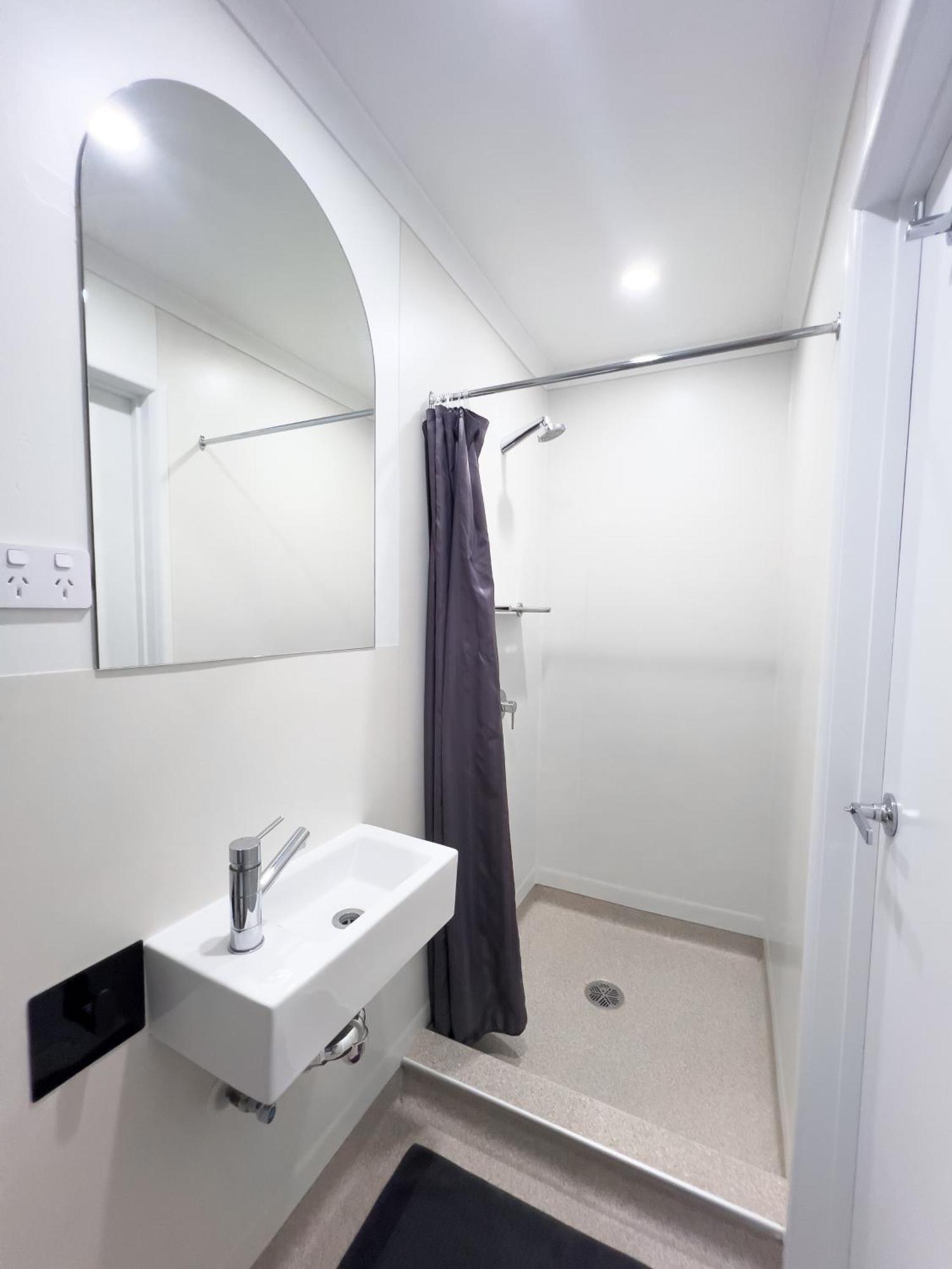 Somewhere To Stay Backpackers Brisbane Bagian luar foto