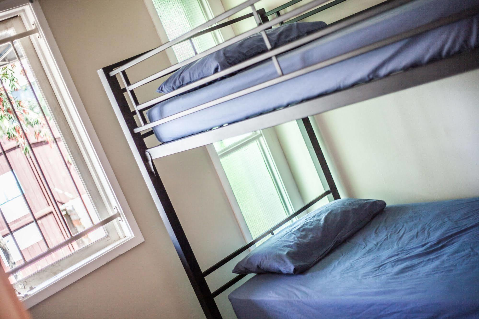 Somewhere To Stay Backpackers Brisbane Bagian luar foto