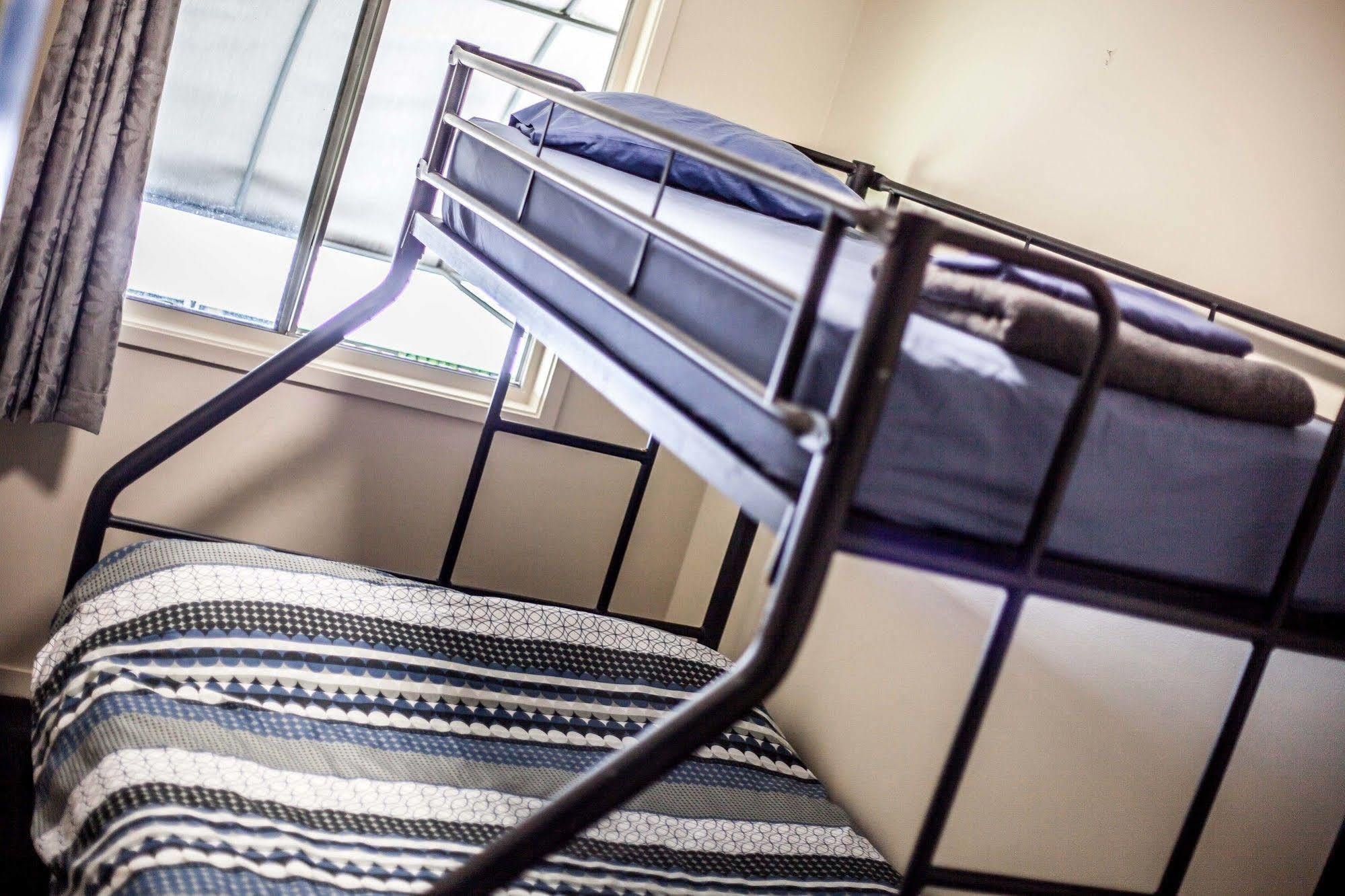 Somewhere To Stay Backpackers Brisbane Bagian luar foto